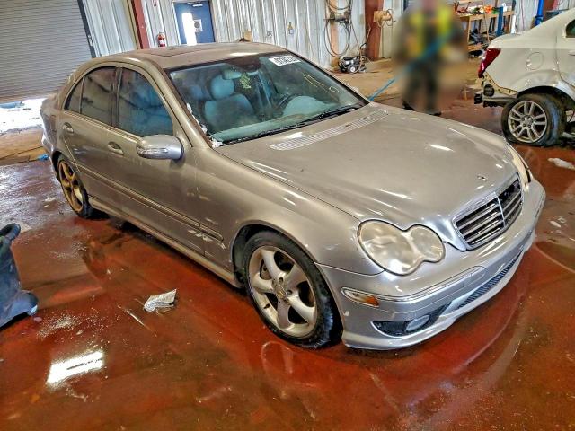 Photo 4 from auction – 2005 MERCEDES-BENZ C CLASS with VIN WDBRF40J55F617371
