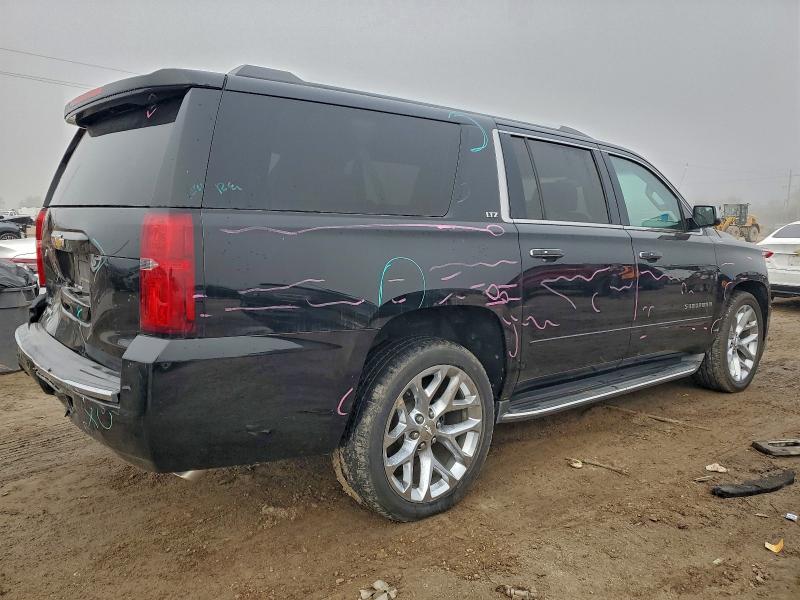 Photo 3 from auction – 2016 CHEVROLET SUBURBAN with VIN 1GNSCJKC1GR385630