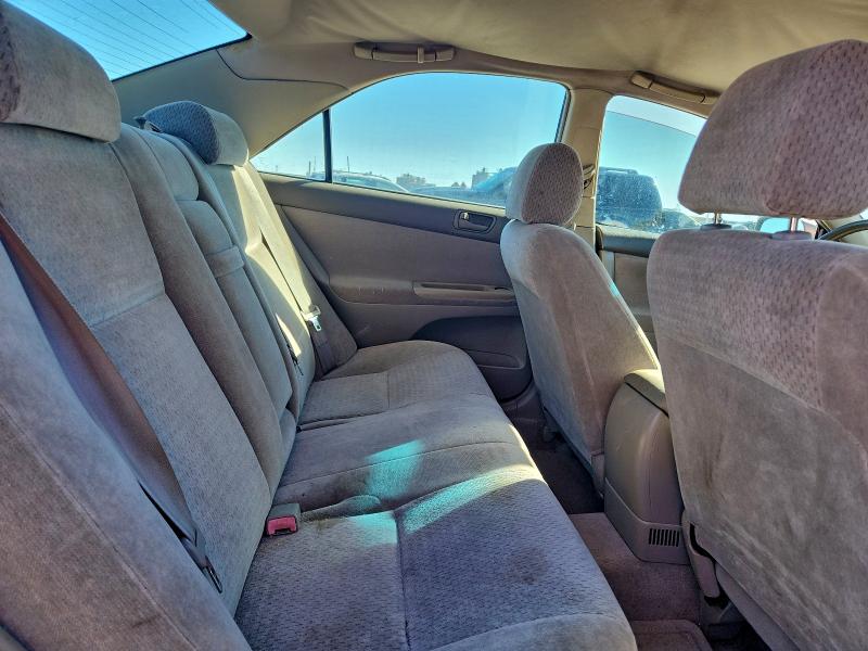 Photo 10 from auction – 2002 TOYOTA CAMRY LE with VIN 4T1BE32K22U510495