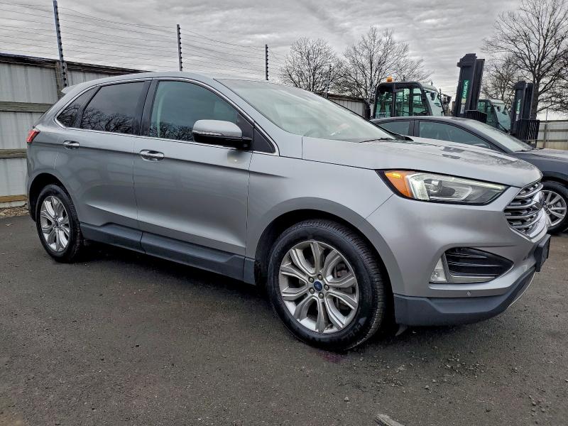 Photo 4 from auction – 2021 FORD EDGE TITAN with VIN 2FMPK4K98MBA21061