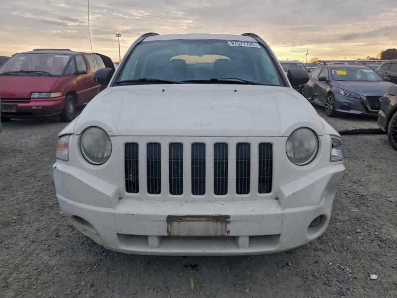 Photo 5 from auction – 2007 JEEP COMPASS with VIN 1J8FT470X7D378501