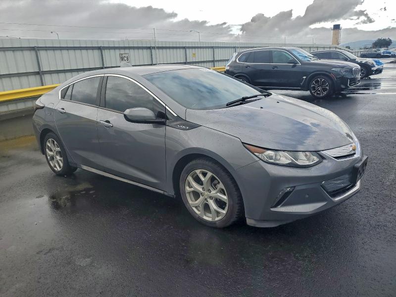 Photo 4 from auction – 2018 CHEVROLET VOLT PREMI with VIN 1G1RD6S59JU148108