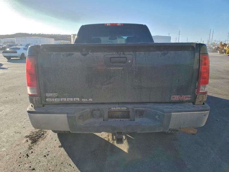Photo 6 from auction – 2011 GMC SIERRA C15 with VIN 1GTR1VE06BZ365873