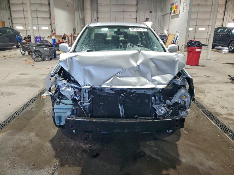 Photo 5 from auction – 2006 TOYOTA COROLLA CE with VIN 2T1BR32E66C705649