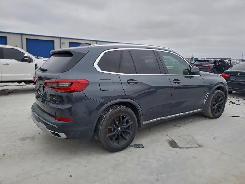 Photo 3 from auction – 2019 BMW X5 XDRIVE4 with VIN 5UXCR6C56KLL65053