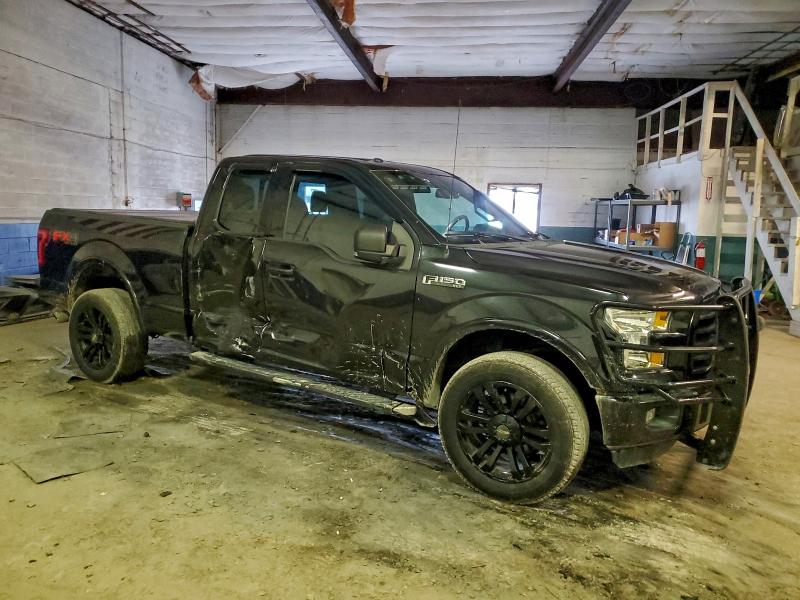 Zdjęcie 4 z aukcji – 2015 FORD F150 z VIN 1FTFX1EF7FKE27617