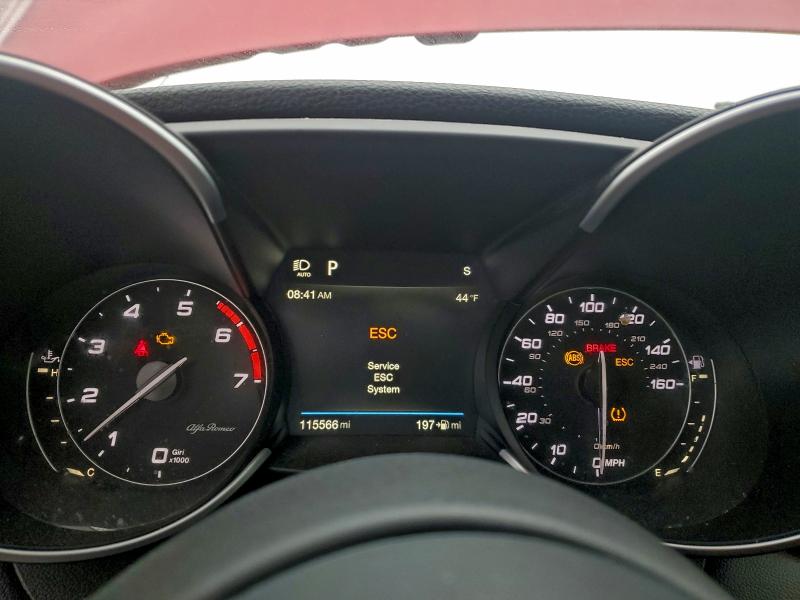 Photo 9 from auction – 2018 ALFA ROMEO GIULIA TI with VIN ZARFAECN4J7597499