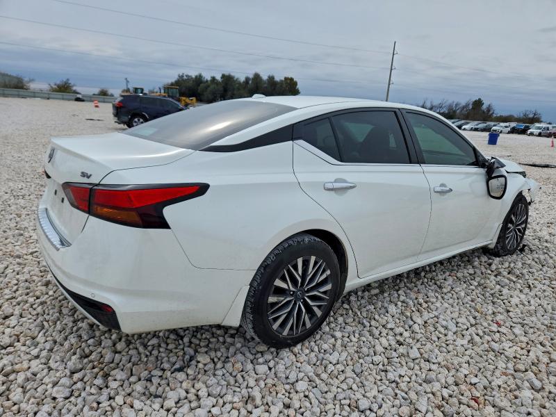 Photo 3 from auction – 2023 NISSAN ALTIMA SV with VIN 1N4BL4DV2PN411318