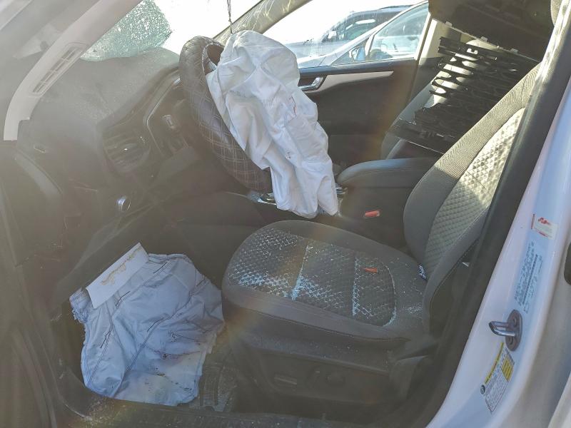 Photo 7 from auction – 2020 FORD ESCAPE SE with VIN 1FMCU0G65LUB98336