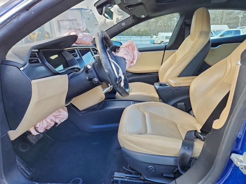 Photo 7 from auction – 2016 TESLA MODEL S with VIN 5YJSA1E26GF144265