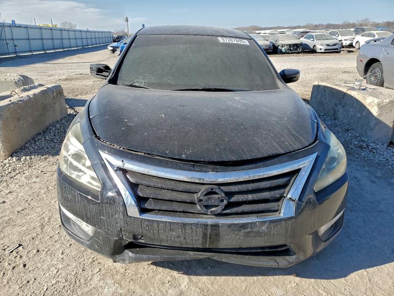 Photo 5 from auction – 2015 NISSAN ALTIMA with VIN 1N4AL3AP2FC135776