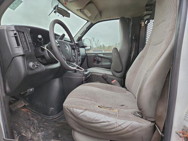 Photo 7 from auction – 2014 GMC SAVANA G25 with VIN 1GTW7FCA0E1913680