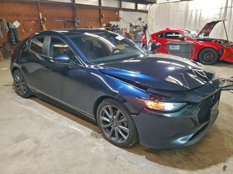 Photo 4 from auction – 2019 MAZDA 3 PREFERRE with VIN JM1BPBMM6K1140791
