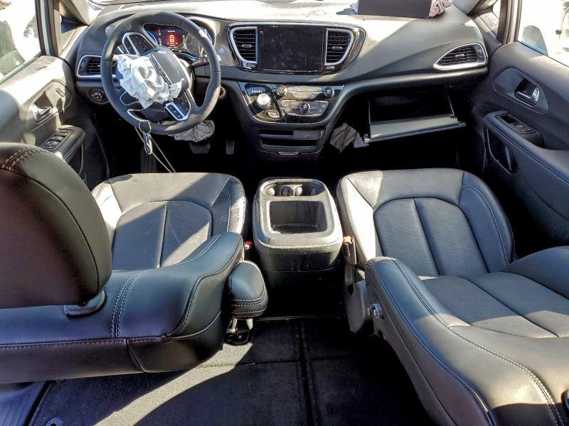 Photo 8 from auction – 2026 CHRYSLER PACIFICA S with VIN 2C4RC1BG0TR157035