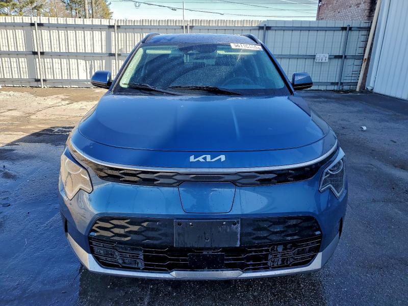 Photo 5 from auction – 2023 KIA NIRO with VIN KNDCR3L18P5061344