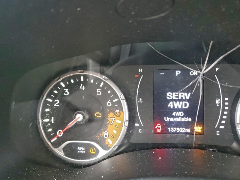 Photo 9 from auction – 2017 JEEP RENEGADE L with VIN ZACCJBBB8HPF05083