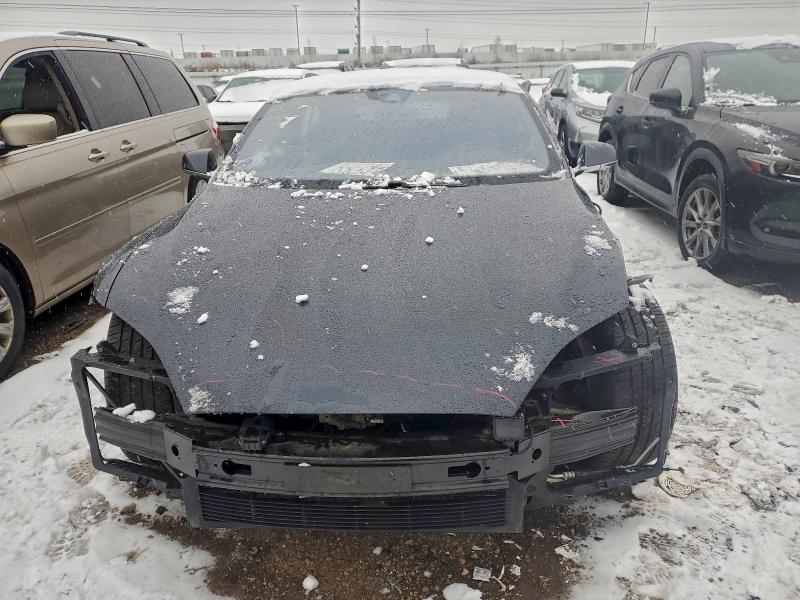 Photo 5 from auction – 2016 TESLA MODEL S with VIN 5YJSA1E21GF159367