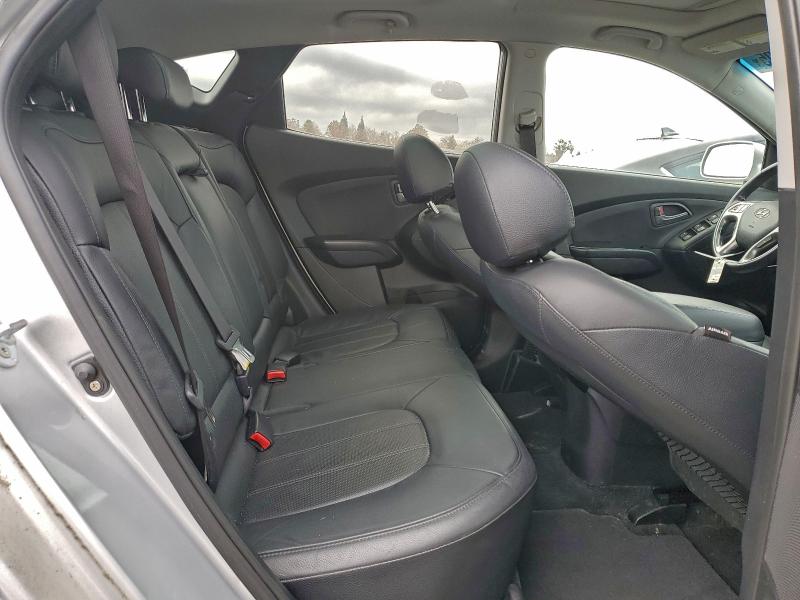 Photo 11 from auction – 2015 HYUNDAI TUCSON LIM with VIN KM8JUCAG3FU987115