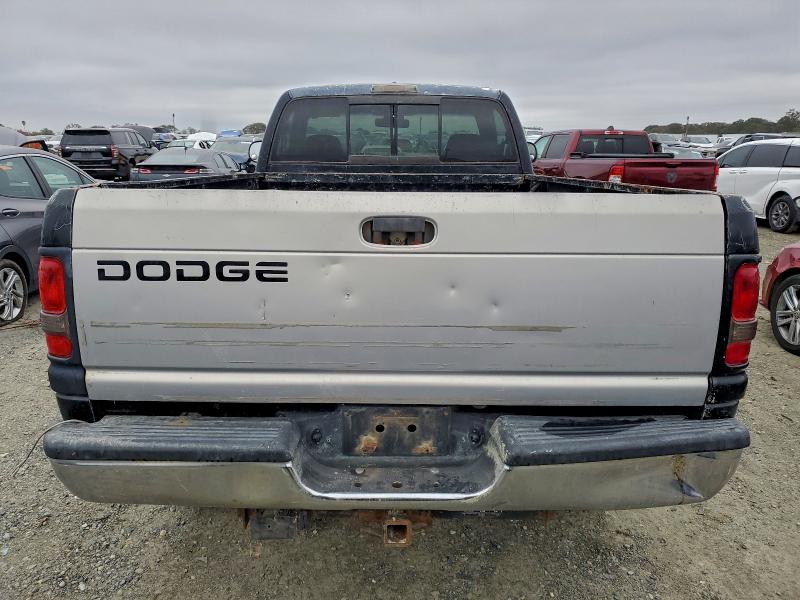 Photo 6 from auction – 2002 DODGE RAM 2500 with VIN 3B7KF26W12M309202