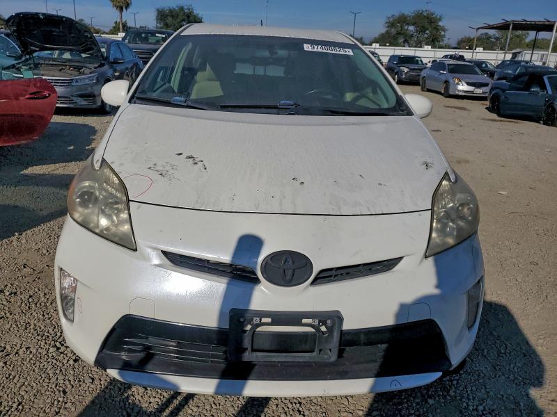 Photo 5 from auction – 2012 TOYOTA PRIUS with VIN JTDKN3DU1C1518836