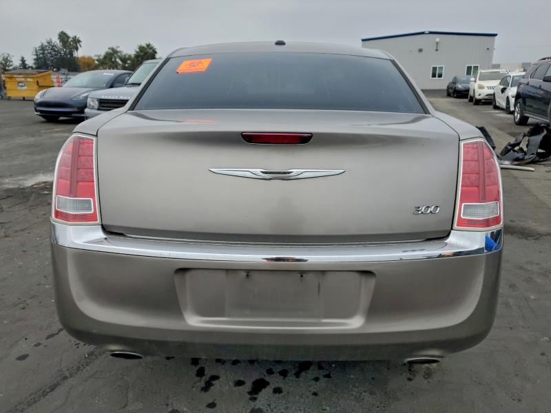 Photo 6 from auction – 2014 CHRYSLER 300 with VIN 2C3CCAAG5EH157472