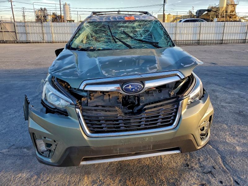 Photo 5 from auction – 2020 SUBARU FORESTER T with VIN JF2SKAXC7LH400086