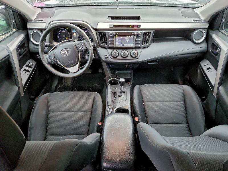 Photo 8 from auction – 2017 TOYOTA RAV4 LE with VIN 2T3ZFREVXHW335904