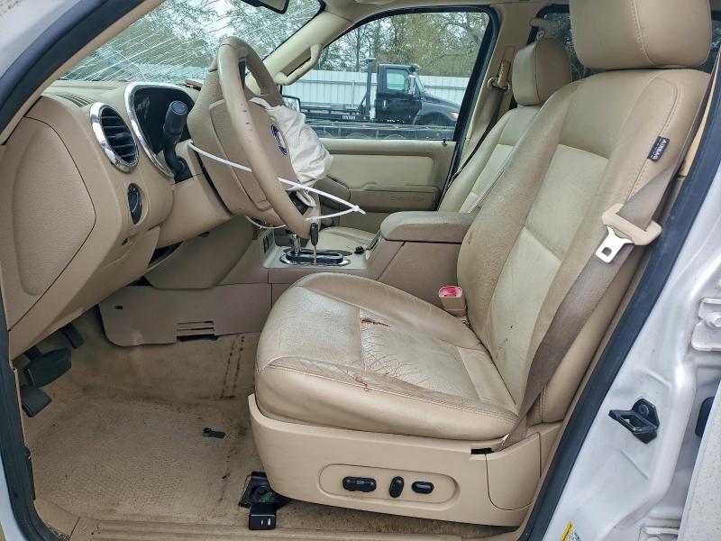 Photo 7 from auction – 2007 FORD EXPLORER E with VIN 1FMEU64E47UA93221