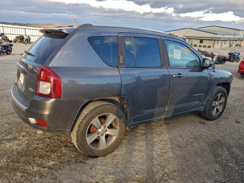 Photo 3 from auction – 2016 JEEP COMPASS LA with VIN 1C4NJCEA6GD785763