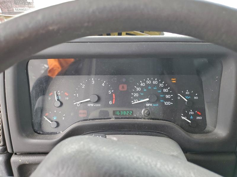 Photo 9 from auction – 2000 JEEP WRANGLER / with VIN 1J4FA29P0YP749235