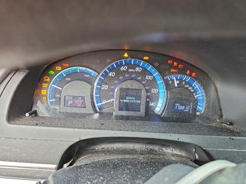 Photo 9 from auction – 2014 TOYOTA CAMRY HYBR with VIN 4T1BD1FK7EU104041
