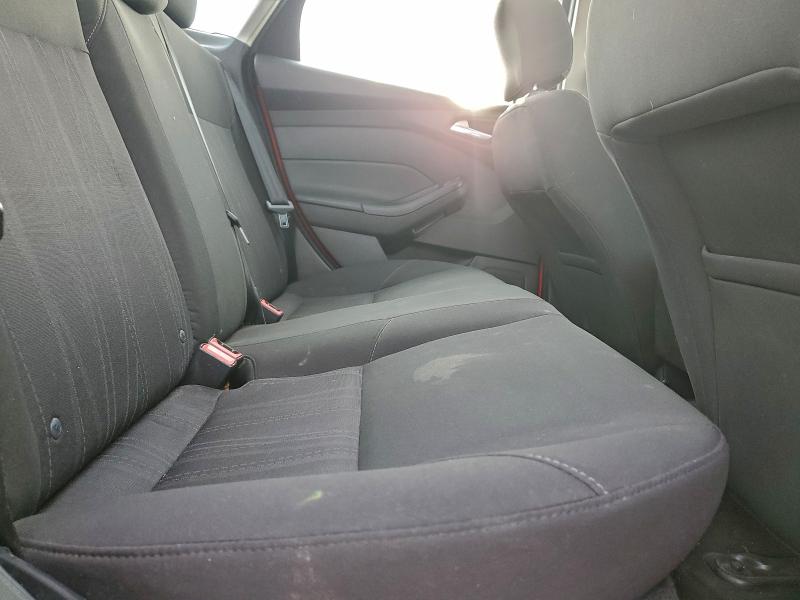 Photo 10 from auction – 2016 FORD FOCUS SE with VIN 1FADP3F21GL207549