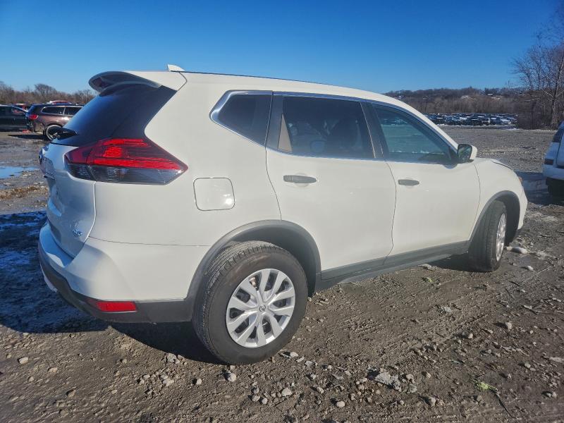 Photo 3 from auction – 2017 NISSAN ROGUE with VIN KNMAT2MV2HP619666
