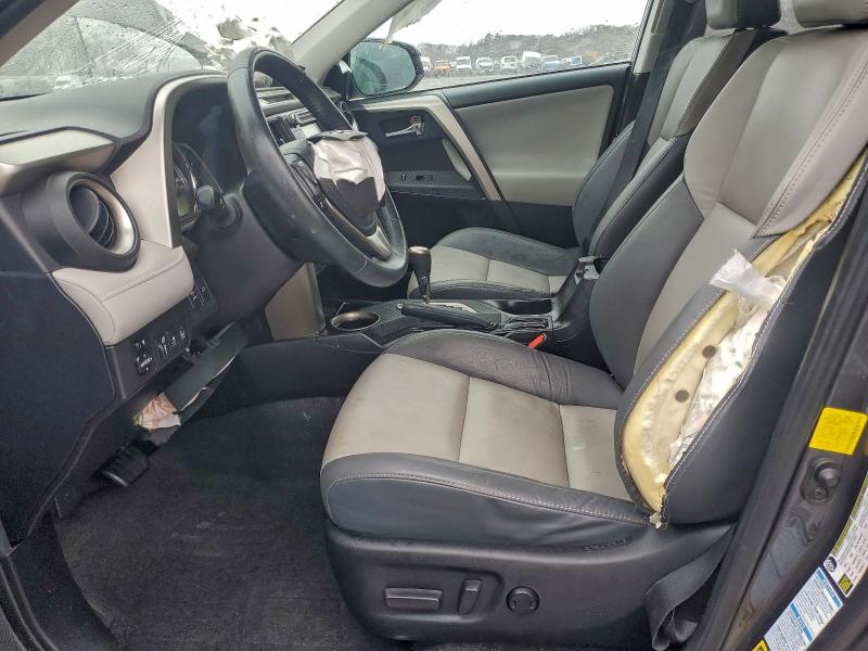 Photo 7 from auction – 2015 TOYOTA RAV4 LIMIT with VIN 2T3DFREV1FW389731