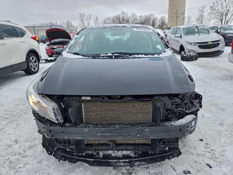 Photo 5 from auction – 2018 KIA FORTE LX with VIN 3KPFK4A76JE254635