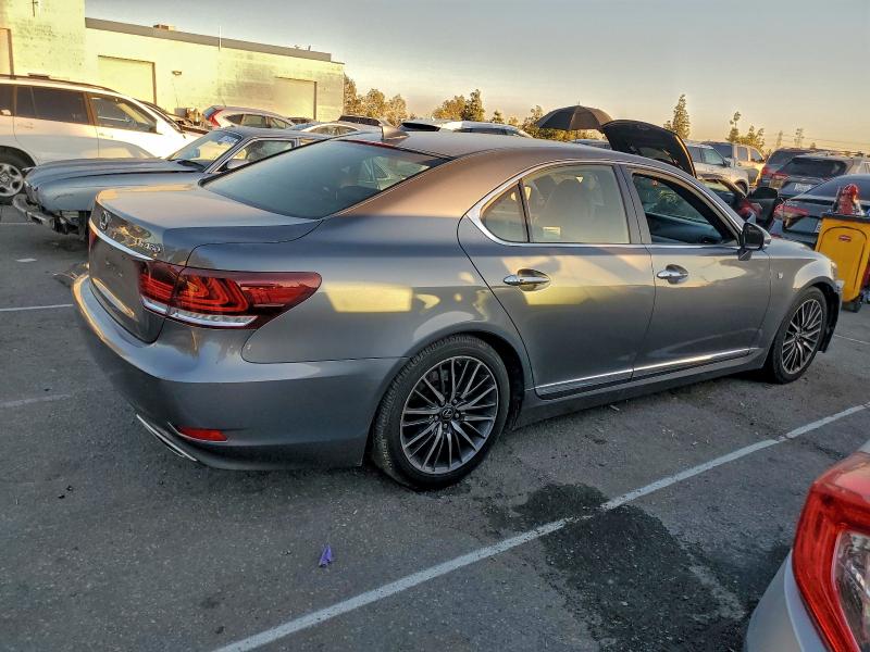 Photo 3 from auction – 2014 LEXUS LS 460 with VIN JTHBL5EF3E5124816
