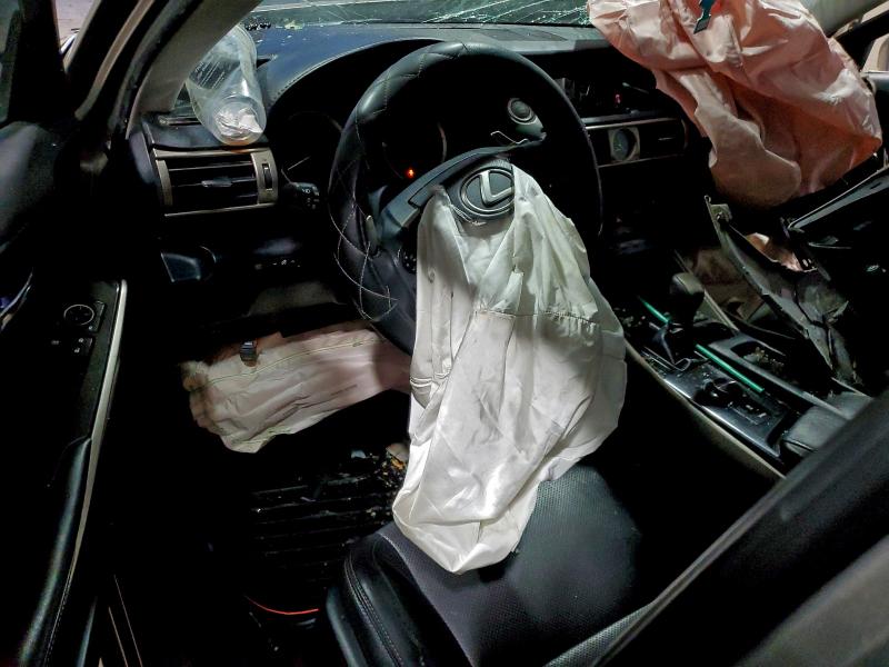 Photo 8 from auction – 2014 LEXUS IS 250 with VIN JTHBF1D24E5018034