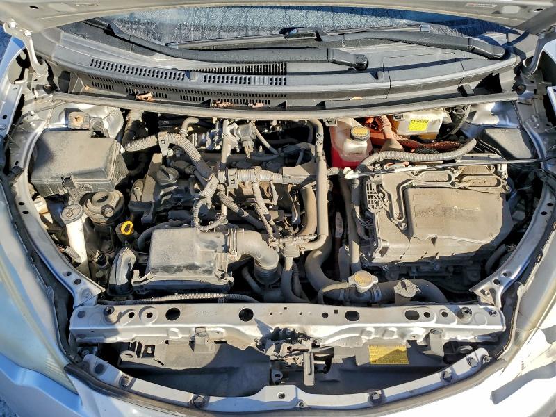 Photo 11 from auction – 2013 TOYOTA PRIUS C with VIN JTDKDTB37D1532304