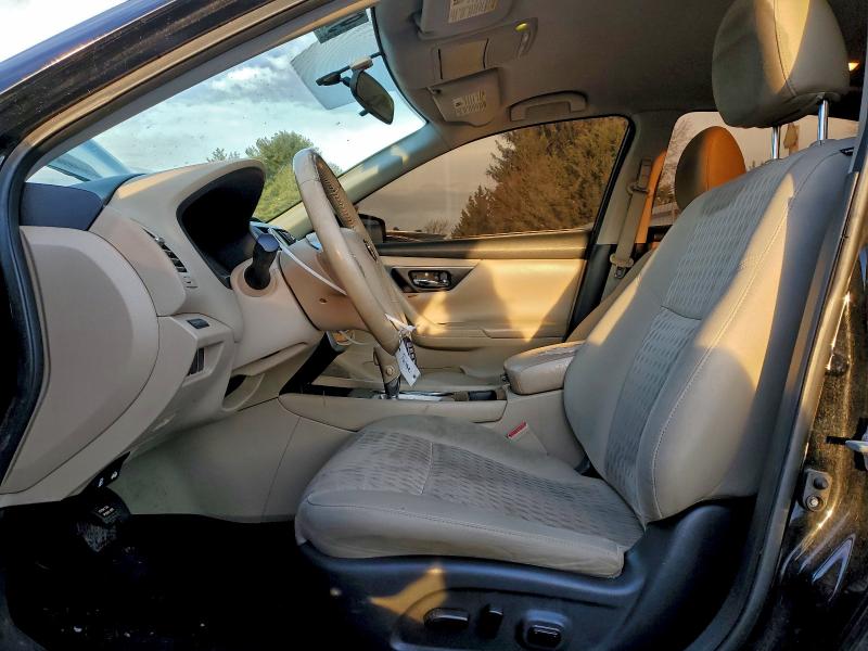 Photo 7 from auction – 2017 NISSAN ALTIMA 2.5 with VIN 1N4AL3AP4HC153053