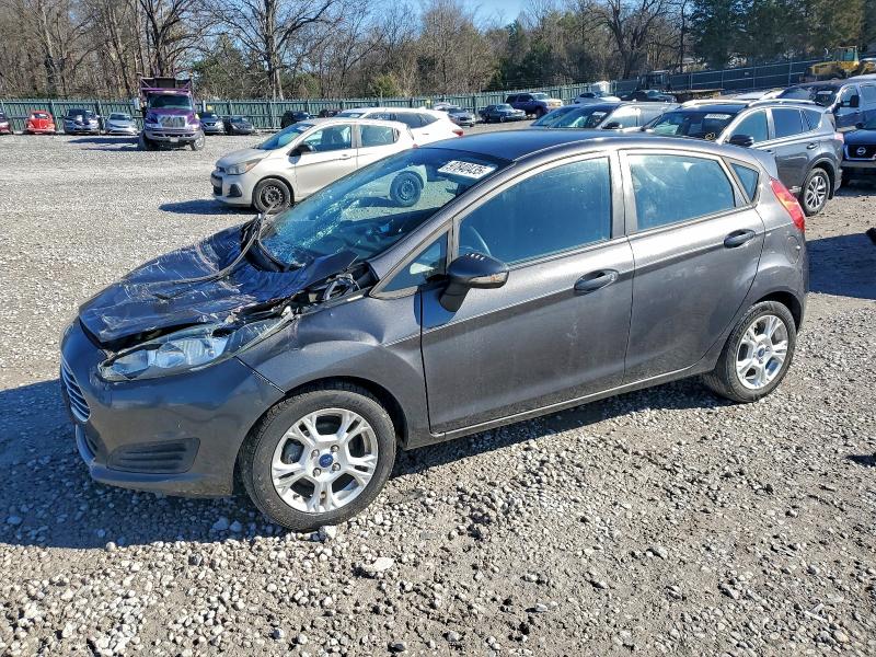 FORD FIESTA SE 2015 with VIN 3FADP4EJ0FM123931 - Photo from auction
