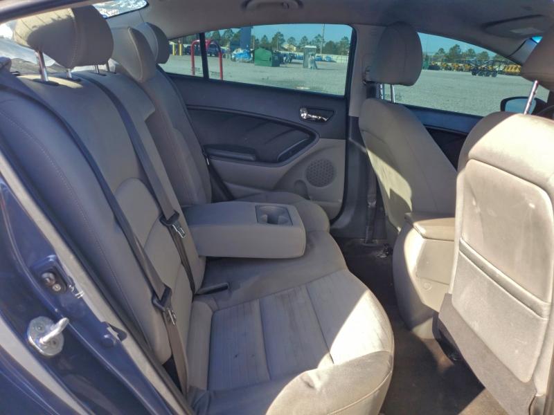 Photo 10 from auction – 2014 KIA FORTE with VIN KNAFX4A80E5151719