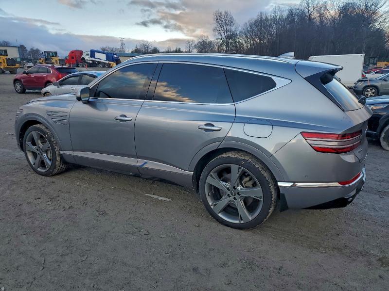 Photo 2 from auction – 2021 GENESIS GV80 BASE with VIN KMUHCESC6MU071536