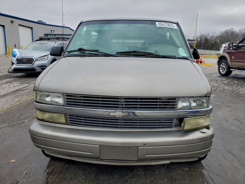 Photo 5 from auction – 2002 CHEVROLET ASTRO with VIN 1GNDM19X72B147653