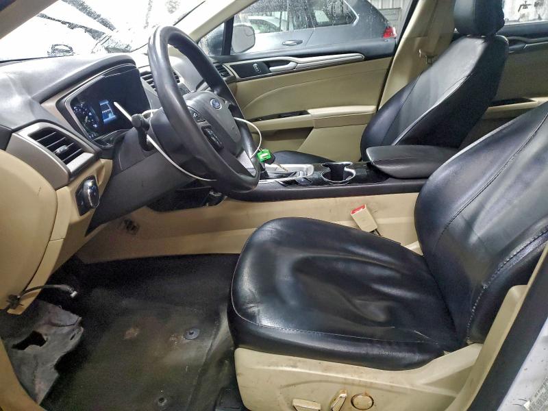 Photo 7 from auction – 2015 FORD FUSION SE with VIN 3FA6P0LU7FR185991
