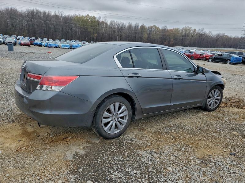 Photo 3 from auction – 2011 HONDA ACCORD EX with VIN 1HGCP2F71BA042569