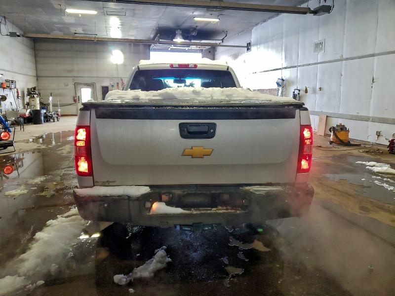 Photo 6 from auction – 2013 CHEVROLET SILVERADO with VIN 1GCRKSE74DZ305540
