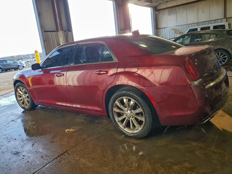 Photo 2 from auction – 2016 CHRYSLER 300 LIMITE with VIN 2C3CCARG7GH334790