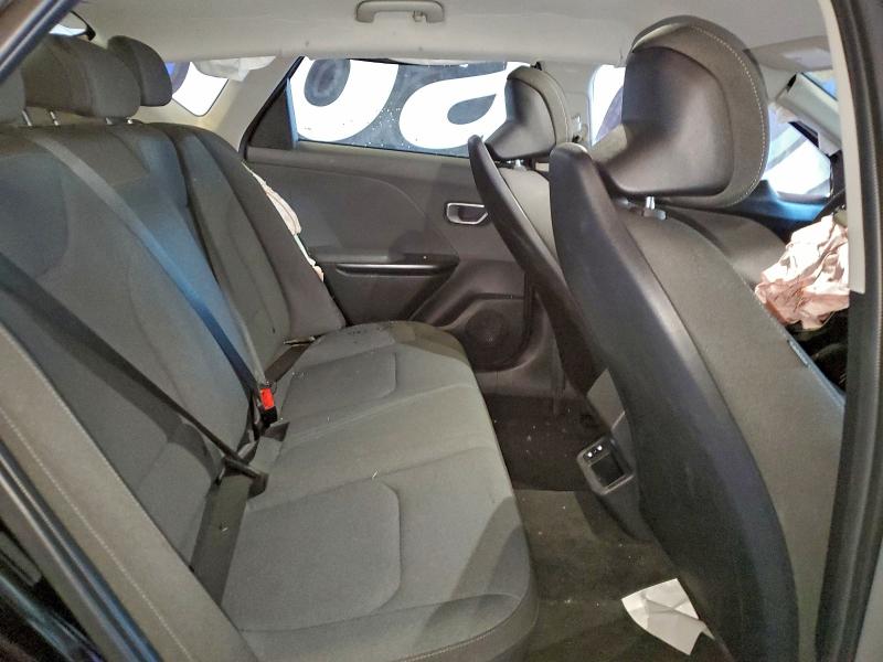 Photo 10 from auction – 2025 KIA K4 LX with VIN 3KPFT4DE3SE086512