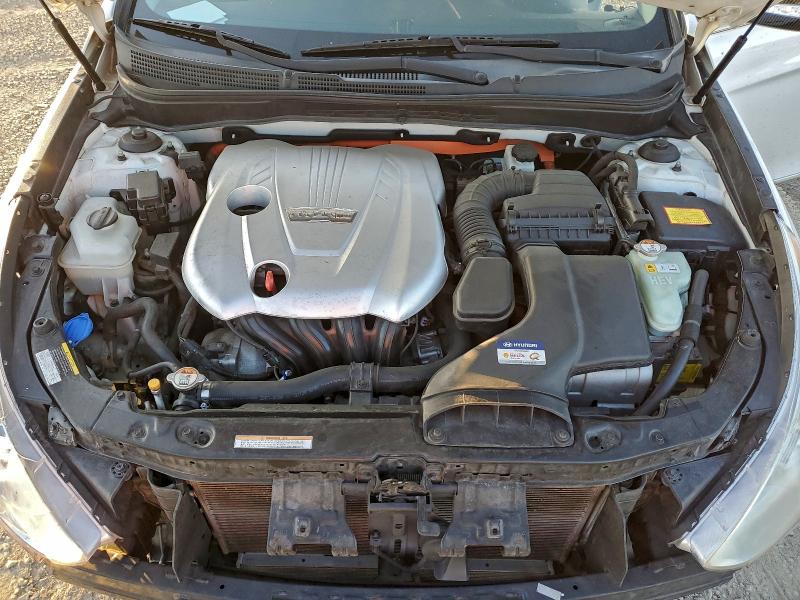 Photo 11 from auction – 2012 HYUNDAI SONATA HYB with VIN KMHEC4A47CA059207
