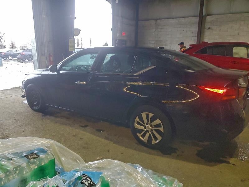 Photo 2 from auction – 2019 NISSAN ALTIMA S with VIN 1N4BL4BV1KC196005